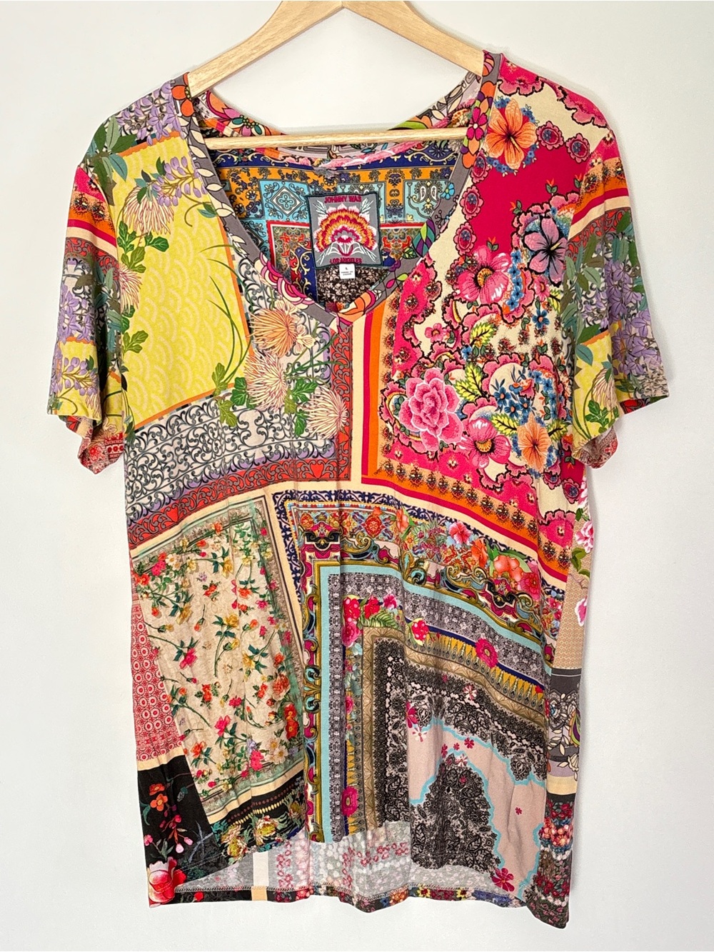 Johnny Was Floral Patchwork Bamboo Blend Vneck Tshirt Size Large Colorful Boho